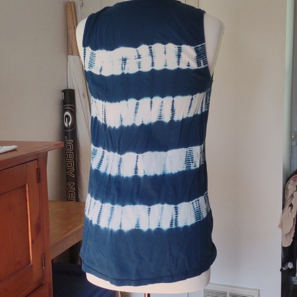 Natural Reflections Tie Dye Sleeveless Top Size Large - Picture 4 of 5